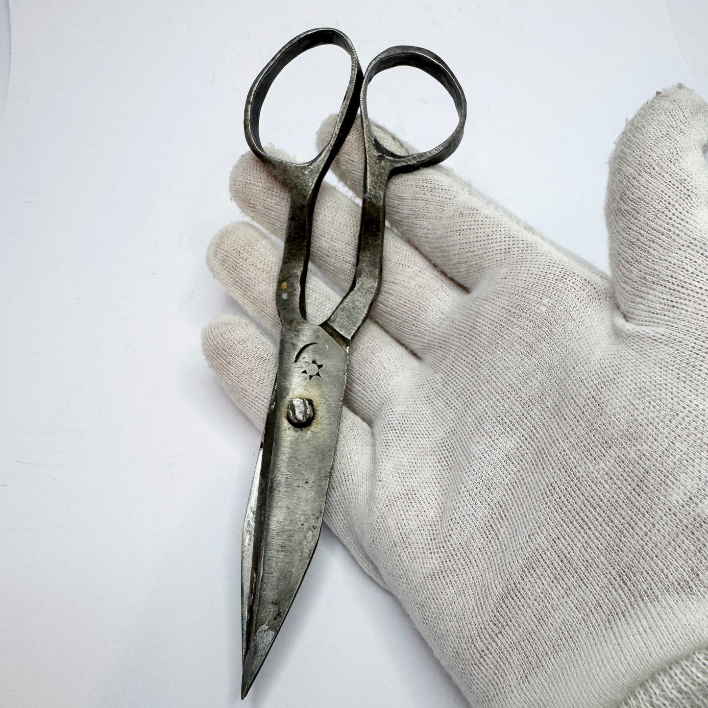 Scandinavia early 1800s. Antique Georgian Iron Pair of Scissors