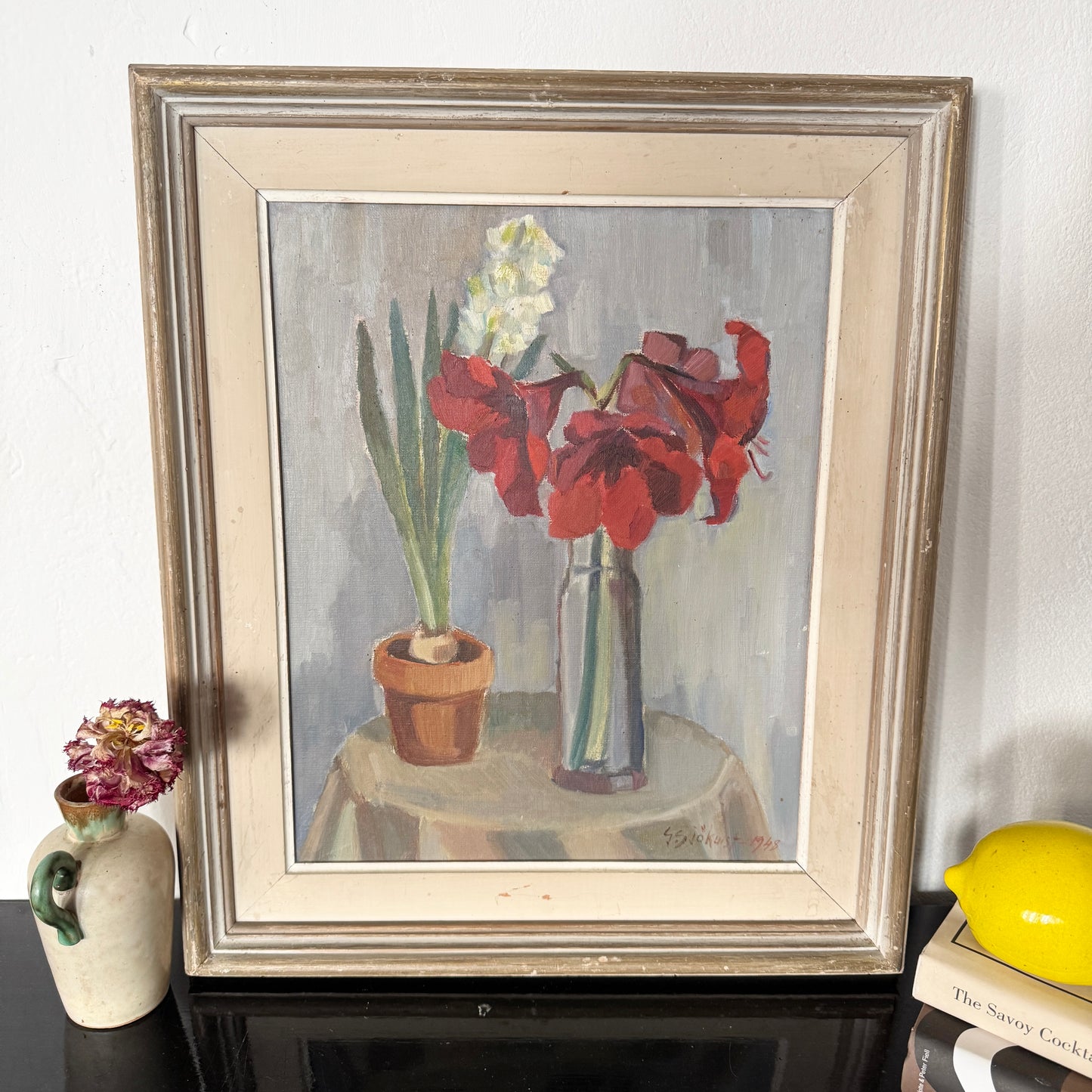 Amaryllis 1948. Vintage Swedish Oil Painting.