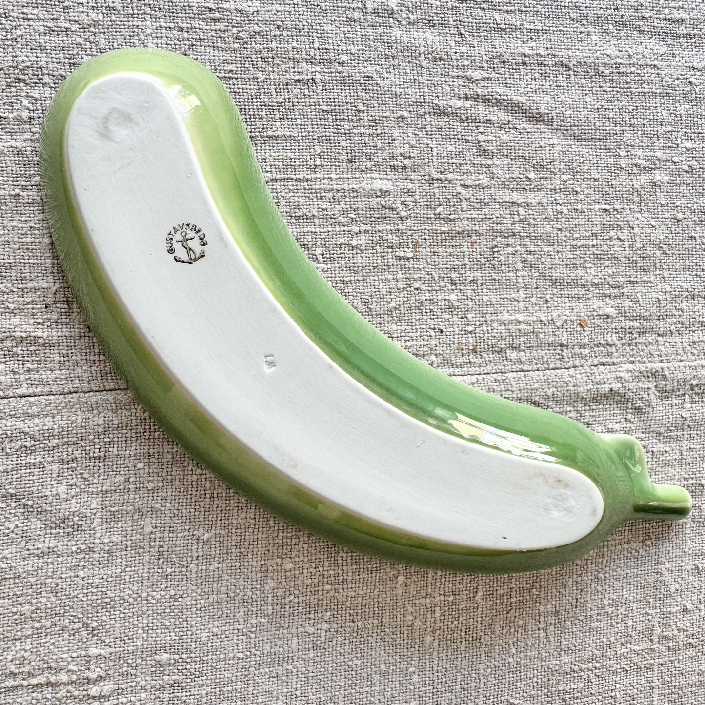 Stig Lindberg for Gustavsberg, Sweden. Large Cucumber "Gurkan" Dish.