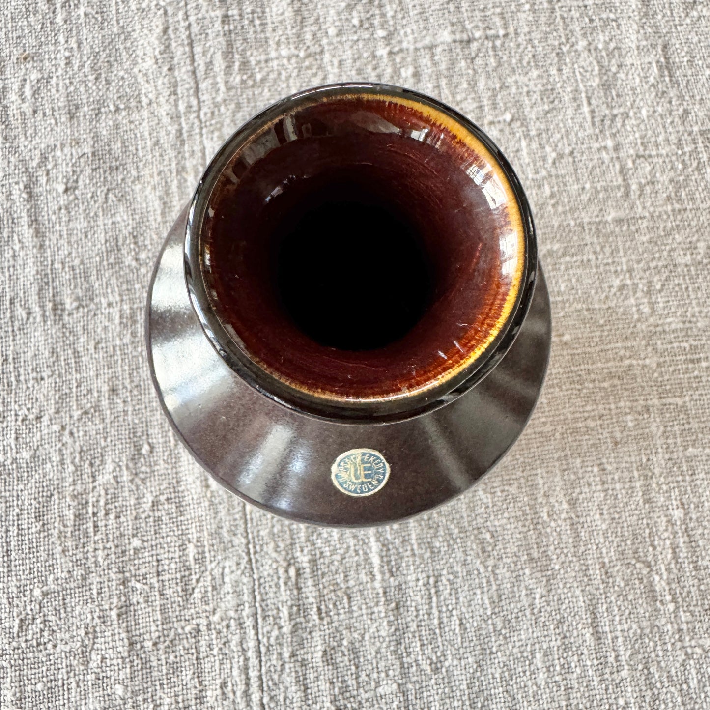 Mari Simmulson for Upsala Ekeby, Sweden. Vintage 1960s Ceramic Vase.