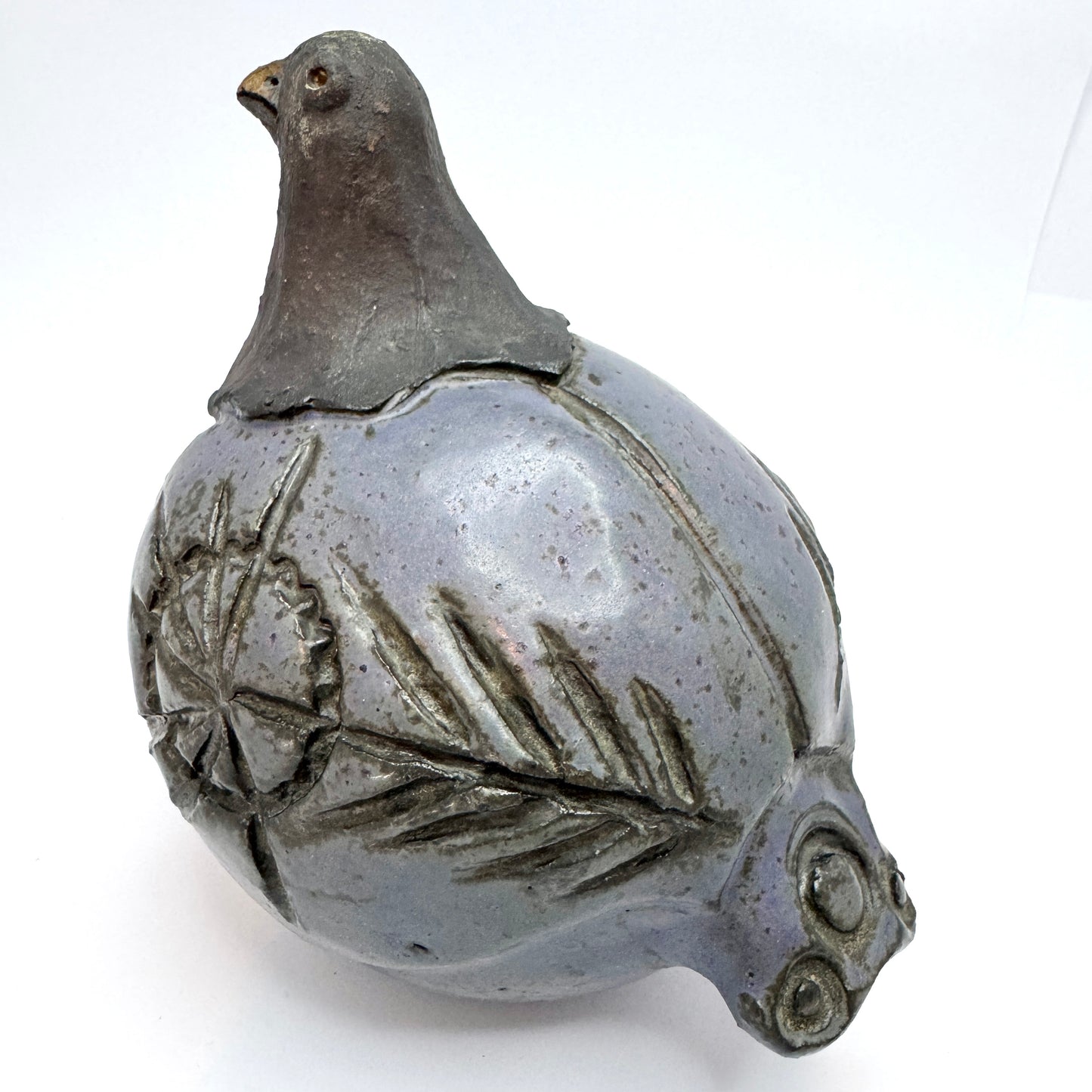 Klas-Göran Klaesson (Klase J: r) for Höganäs Sweden. Vintage Stoneware Bird.
