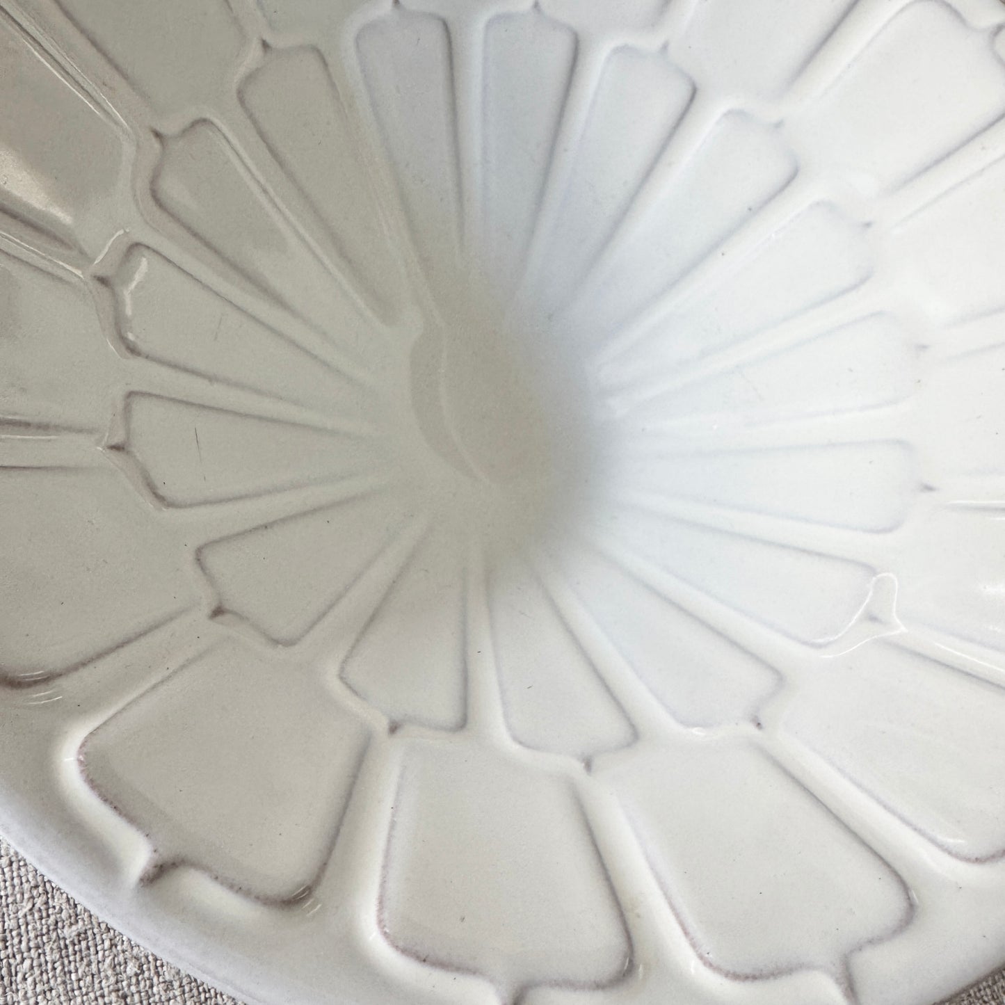 Anna-Lisa Thomson for Upsala-Ekeby. Earthenware Bowl. Swedish Modern